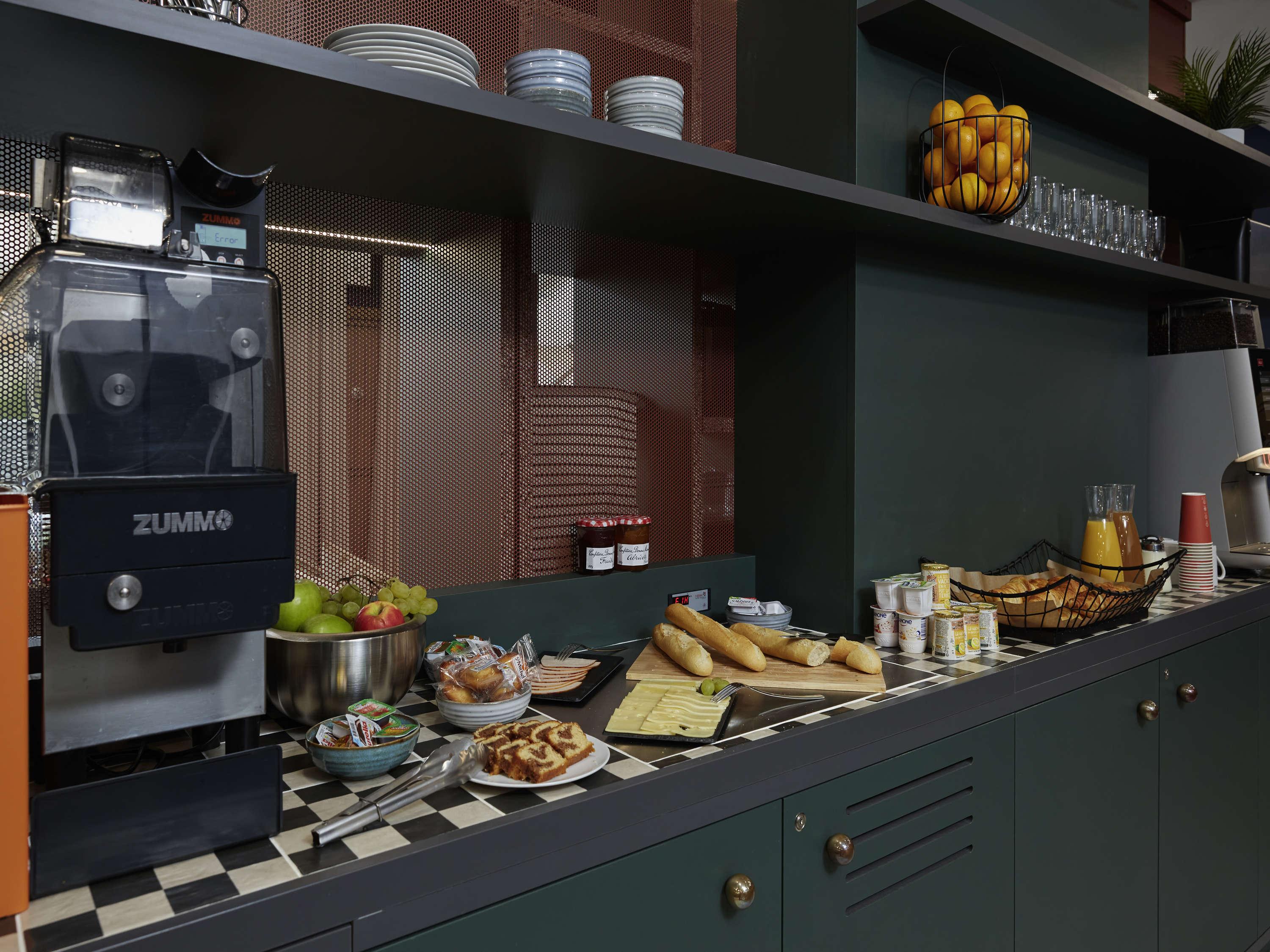 Aparthotel Adagio Paris Suresnes Longchamp Εξωτερικό φωτογραφία