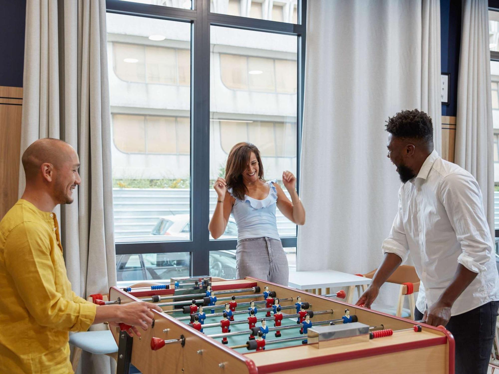 Aparthotel Adagio Paris Suresnes Longchamp Εξωτερικό φωτογραφία